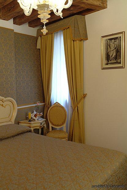 Apostoli Palace Bed and breakfast 3*